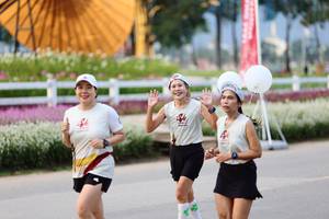 BIB: 
                            <button type="button" onclick="openModal(27851813)" class="btn btn-primary btn-sm float-right btn-popup" data-toggle="modal" data-target=".modal-high-quality">
                        <i class="fas fa-shopping-cart"></i> Add to Cart
                    </button>
                                            <button type="button" onclick="isThisMe(27851813, true)" class="btn btn-success btn-sm float-right btn-popup btn-isme hidden" data-toggle="tooltip" data-placement="bottom" title="นี่คือรูปของคุณใช่ไหม คลิกที่นี่เพื่อเอาเข้าอัลบั้ม">
                        <i class="fas fa-plus"></i> Add to album
                    </button>
                    <button type="button" onclick="isThisMe(27851813, false)" class="btn btn-warning btn-sm float-right btn-popup btn-isnotme hidden">
                        <i class="fas fa-ban"></i> Remove from album
                    </button>